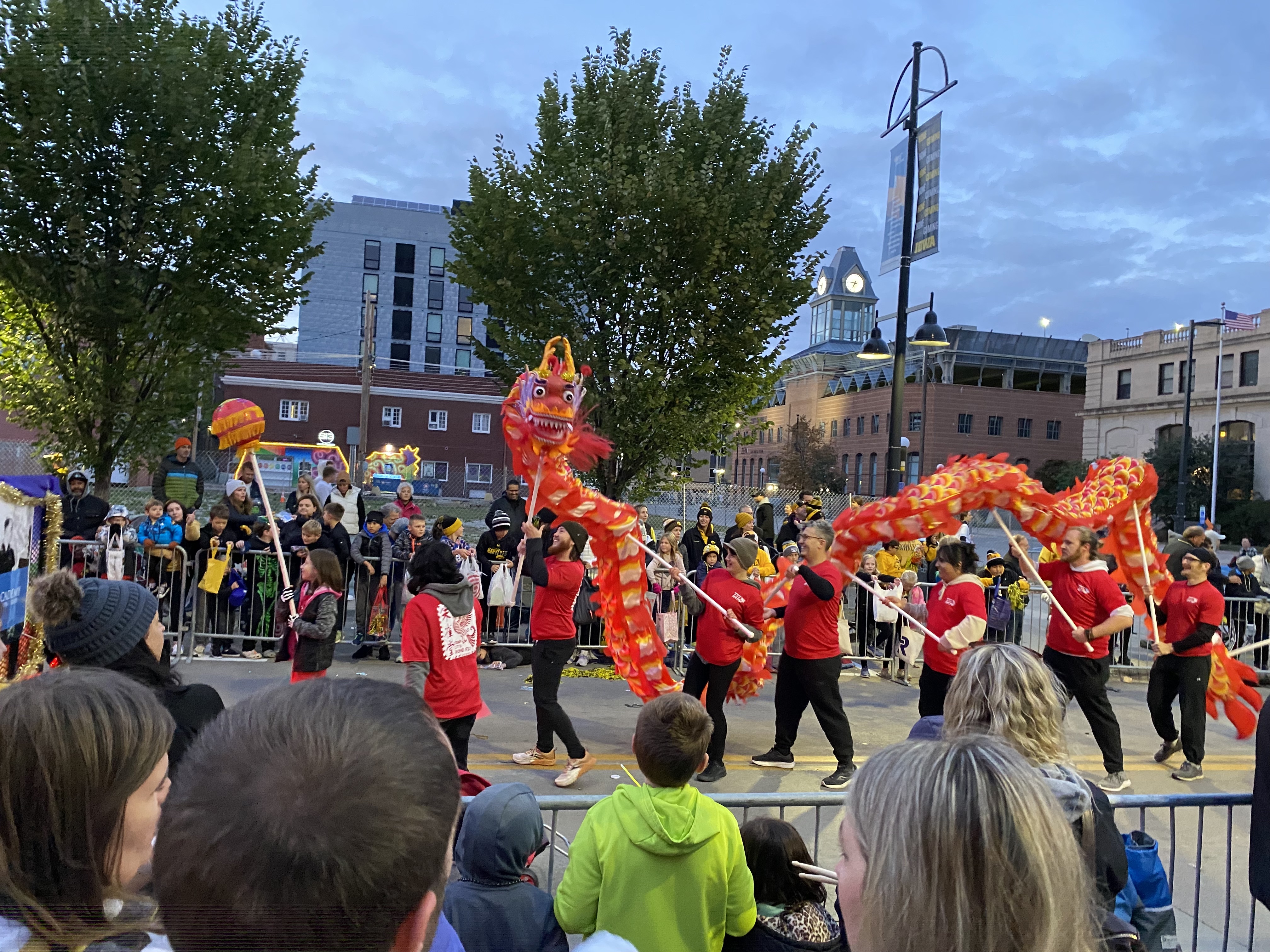 Image of dragon dance at the UI Homecoming Parade